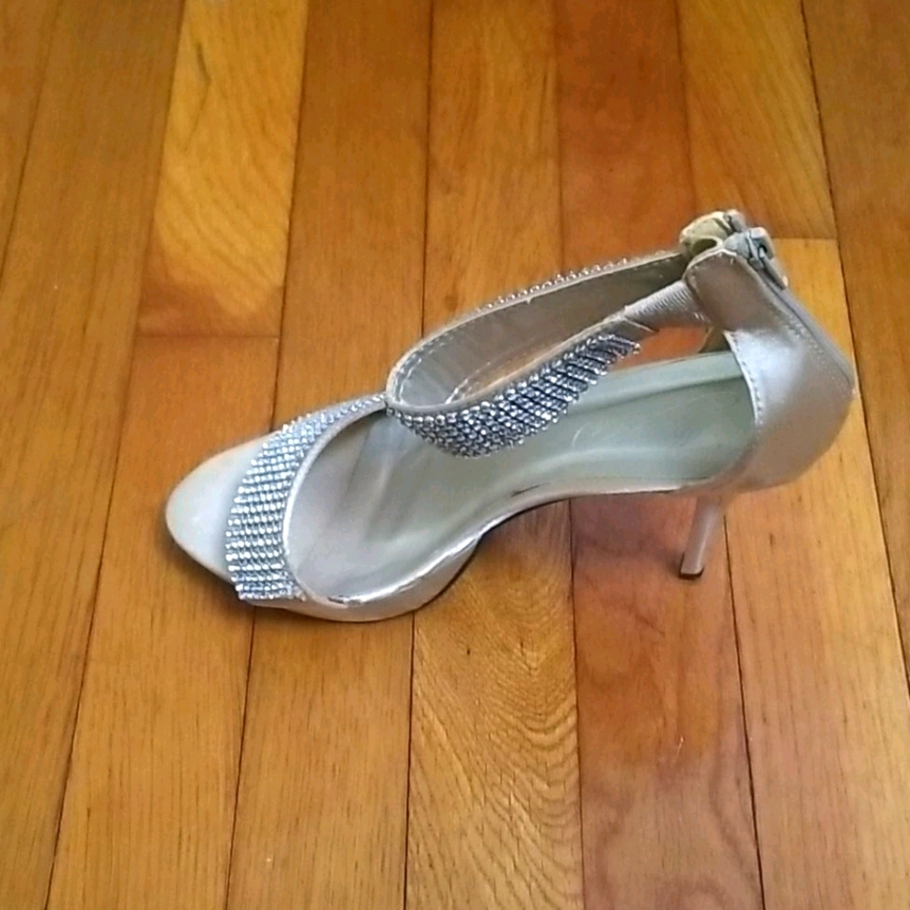 Gold Michelangelo High Heel shoes